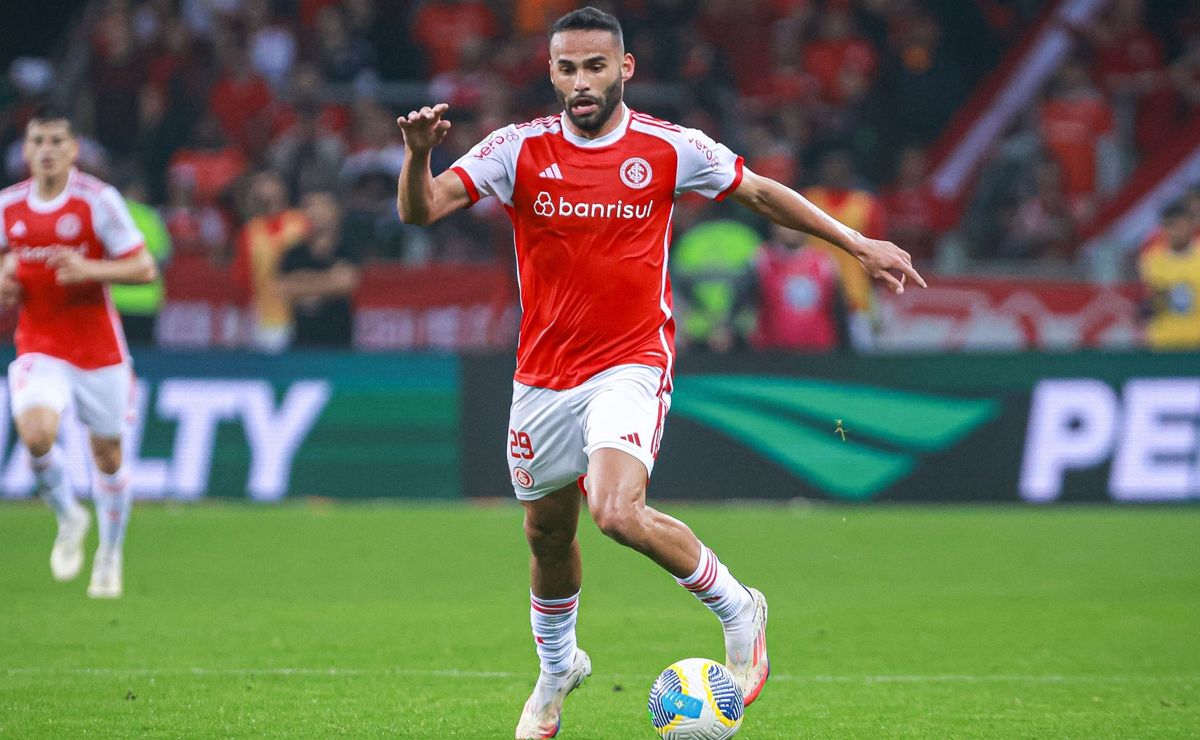 Santos encaminha contratação de Thiago Maia e dívida com Flamengo sofre reviravolta