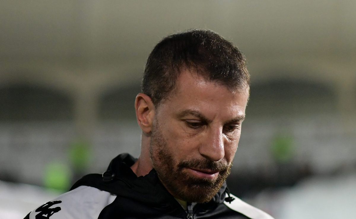 Vasco quase ultrapassou o orçamento anual na negociação com Rony