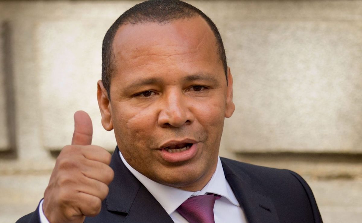 Neymar Pai é determinante no Santos para acertar chegada de Thiago Maia no elenco