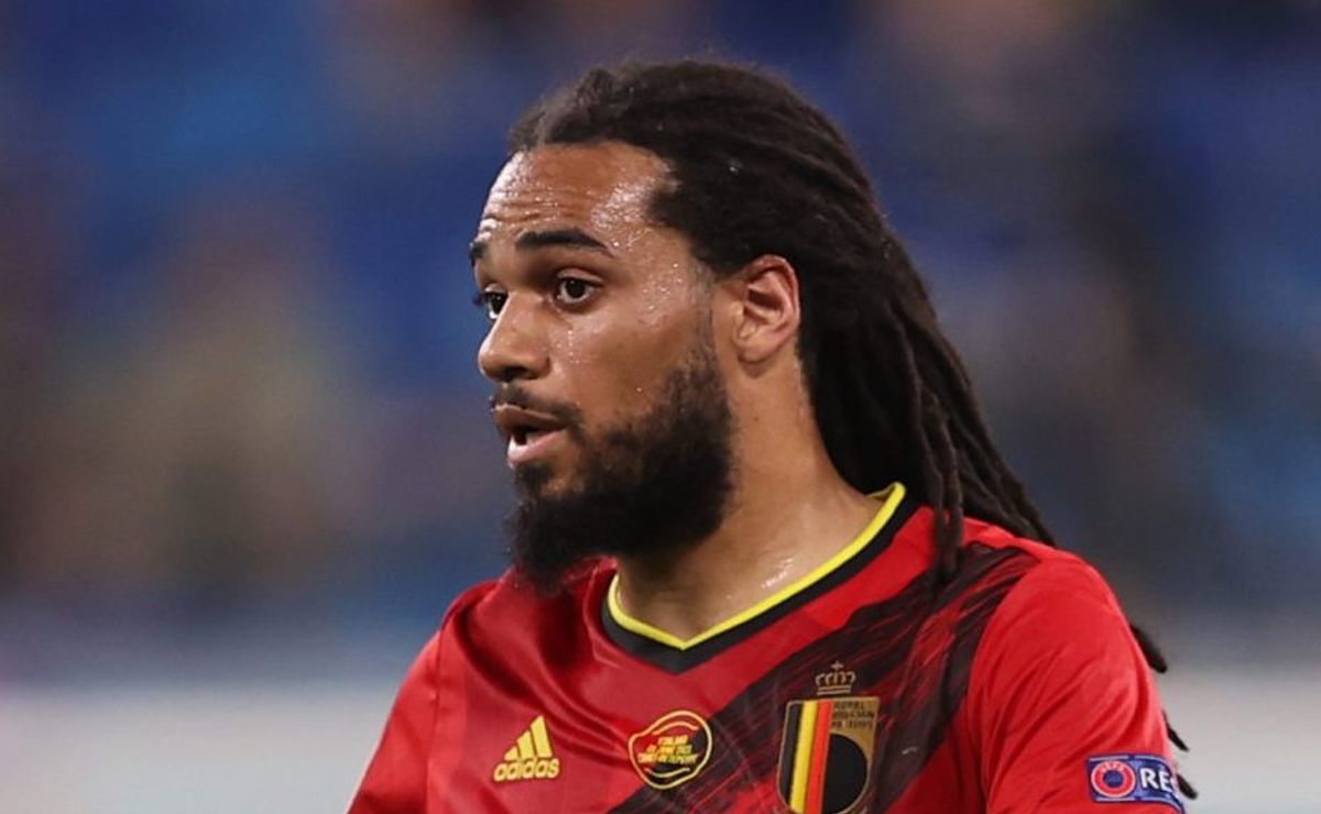 Procurando por zagueiros, Grêmio observou o belga Jason Denayer, ex-Manchester City