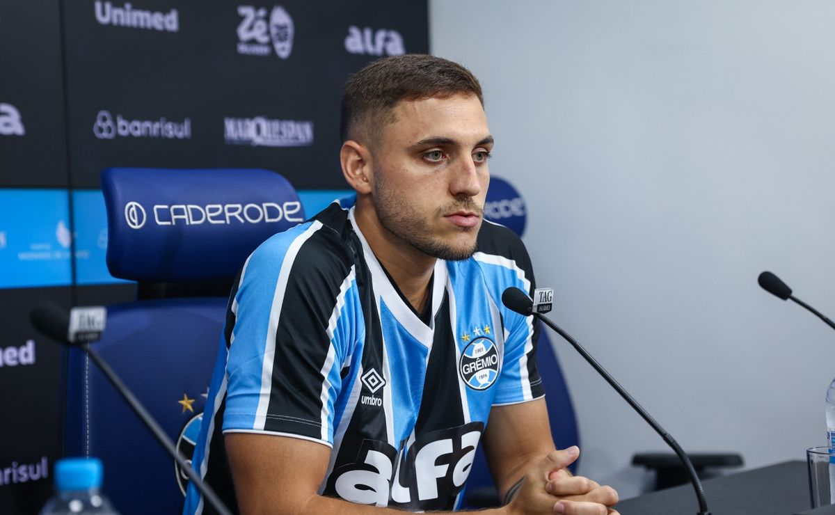 Camilo Reijers é sincero sobre concorrência com Cuéllar e Villasanti no Grêmio