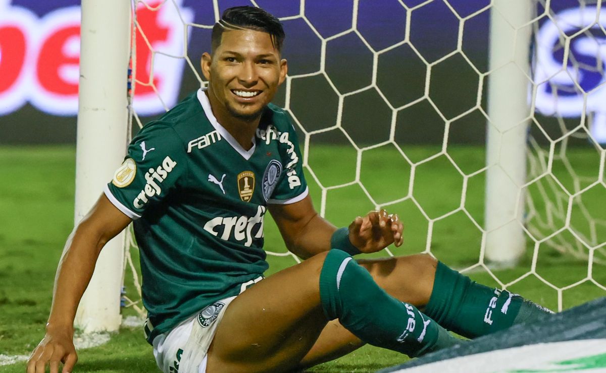 Rony debocha de proposta feita pelo Vasco antes de fechar com o Atlético-MG: “Muito mimimi”