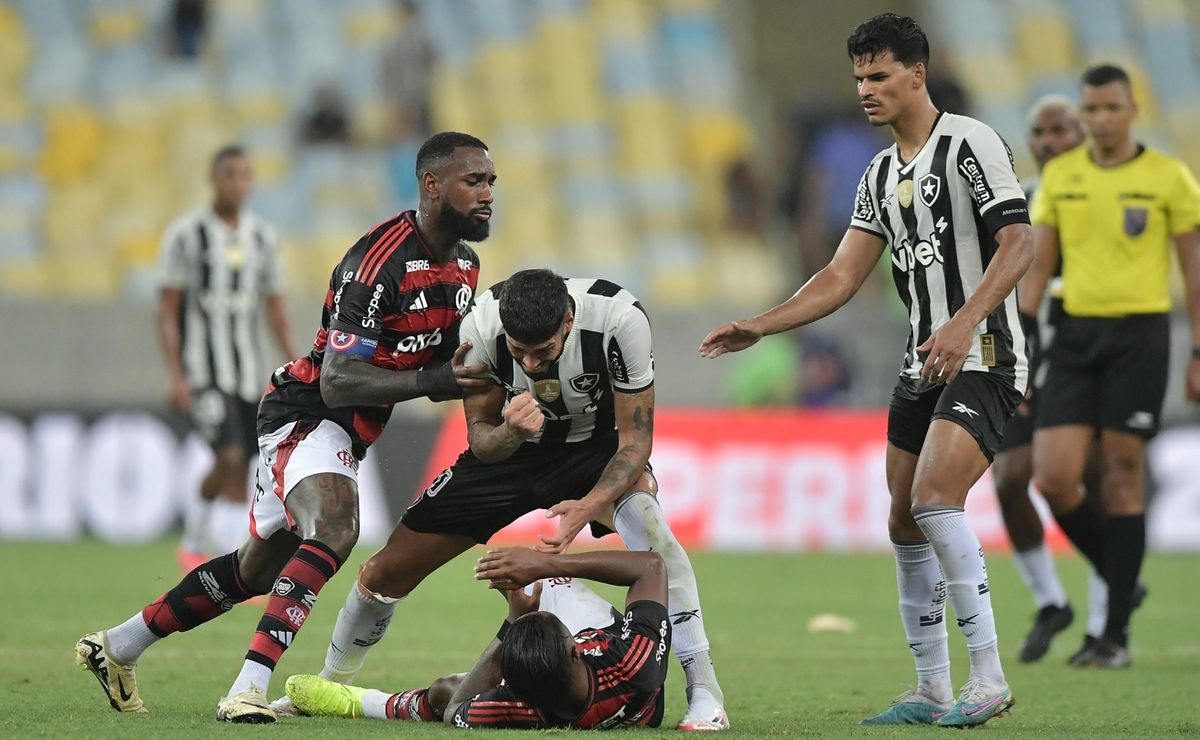 Barboza se pronuncia oficialmente pela 1ª vez sobre polêmica em Flamengo x Botafogo: “não merece respeito”