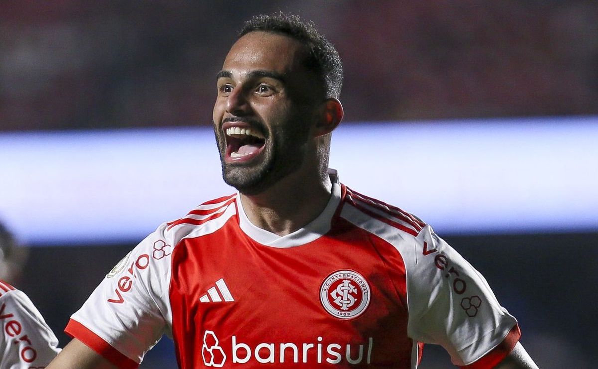 Internacional dá ultimato ao Santos e avisa reviravolta sobre venda de Thiago Maia ao Peixe