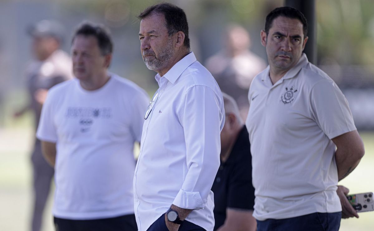 Coordenador da base do Corinthians, Chicão, explica ‘projeto Tchoca’ e diz revela que vai repetir com atletas da base