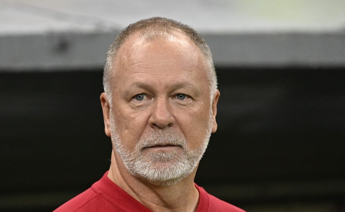 Bittencourt quer demitir Mano Menezes e define plano A para assumir o Fluminense, crava portal