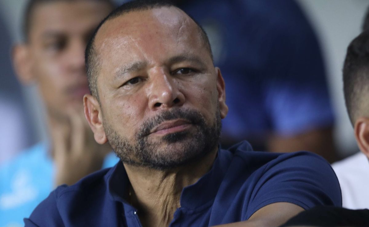 Torcida do Santos reage a possível novo estádio idealizado por Neymar Pai