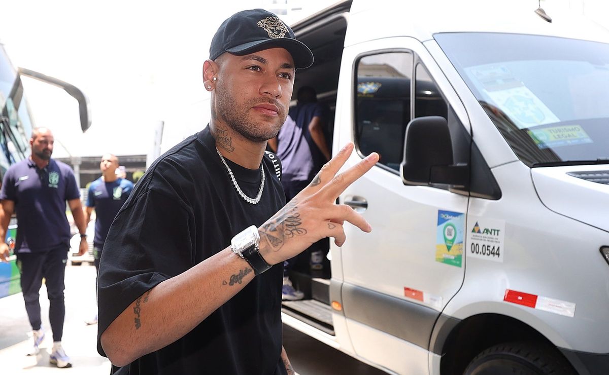 Neymar toma decisão sobre ficar no Santos e vai comprar SAF, crava Craque Neto