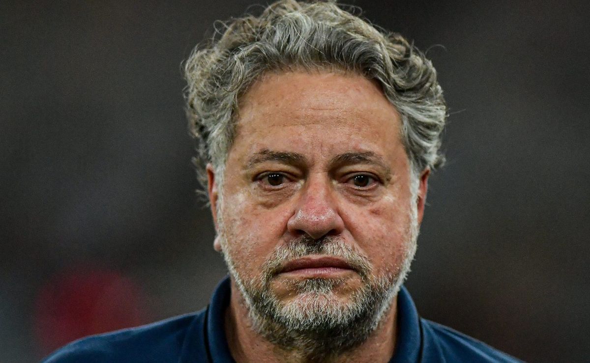 Loffredo diz que diretoria do São Paulo também tem culpa nos tropeços recentes