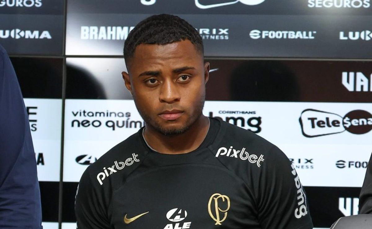 Saída de Palacios do Corinthians pode acontecer após chegada de Angileri, segundo Samir Carvalho