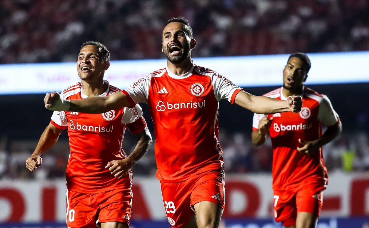 Santos enfrenta dificuldade para assinar com Thiago Maia e toma decisão junto ao Internacional