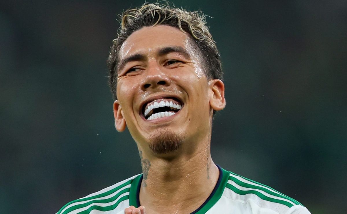 Roberto Firmino, especulado no Corinthians, negocia rescisão de contrato no Al-Ahli, da Arábia Saudita