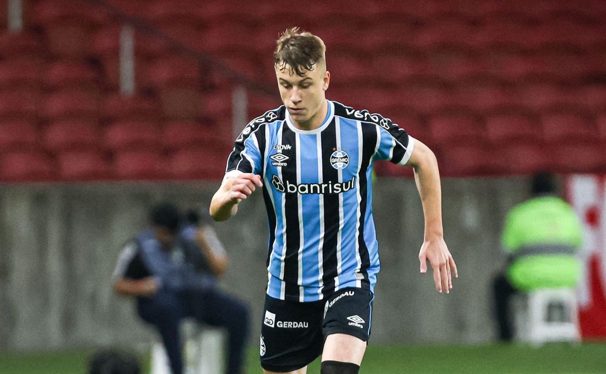 Gustavo Quinteros já toma decisão sobre Igor Serrote após volta do Sul-Americano Sub-20