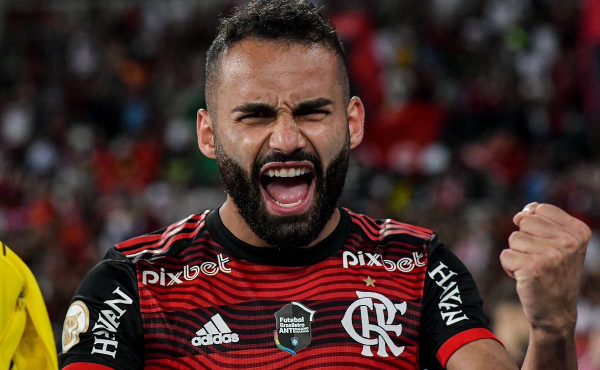 Santos avança por contratação de Thiago Maia e ainda quer Rodrigo Villagra, do River Plate