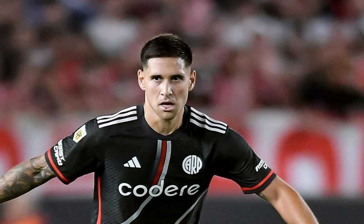 Santos não para em Thiago Maia e quer tirar meio-campista do River Plate para comprar 60% dos direitos