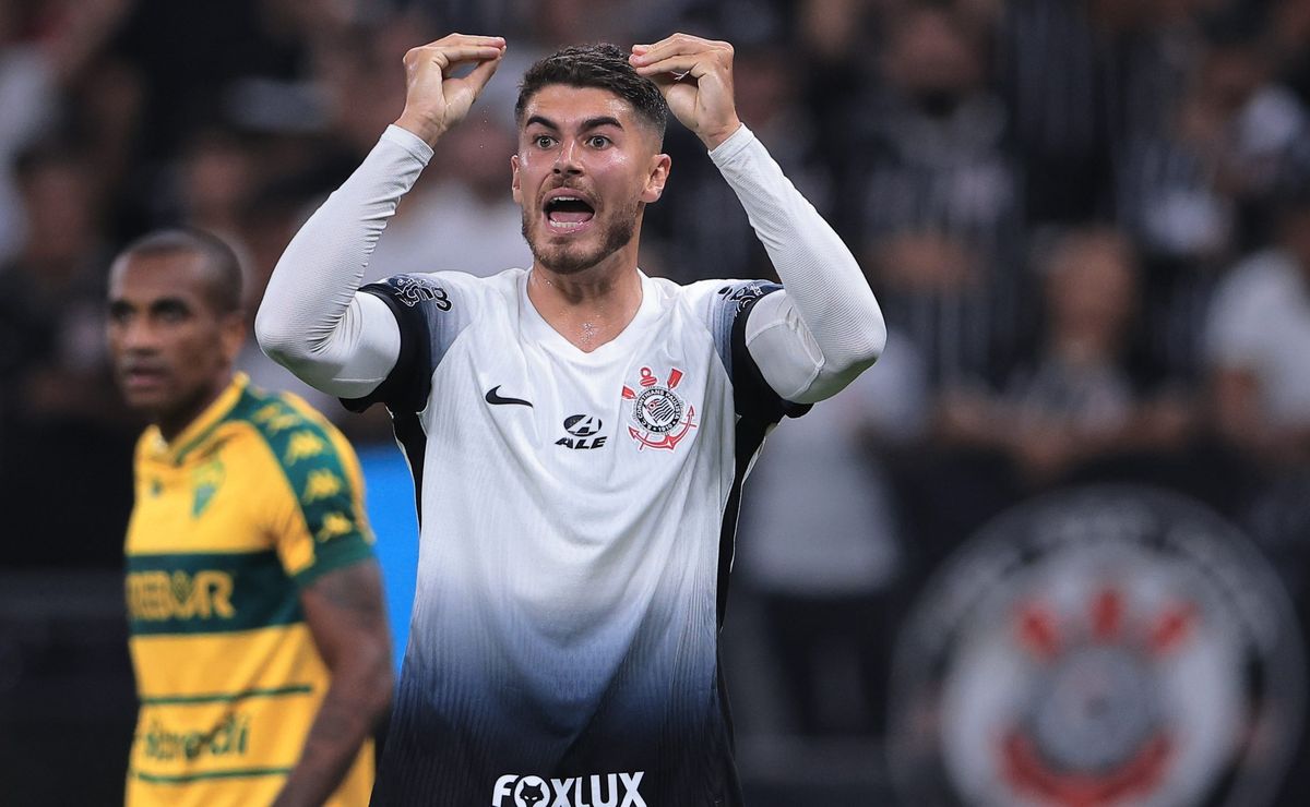 Pedro Raul vendido pelo Corinthians ao Ceará ganha veredito e saída acontecerá com uma condição