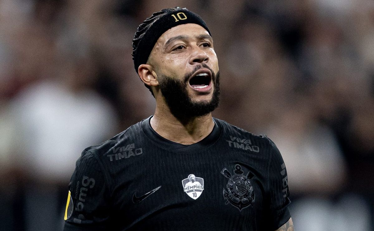 Memphis Depay faz desabafo emocionante, 5 meses após chegar ao Corinthians: “Noites que derramo lágrimas”