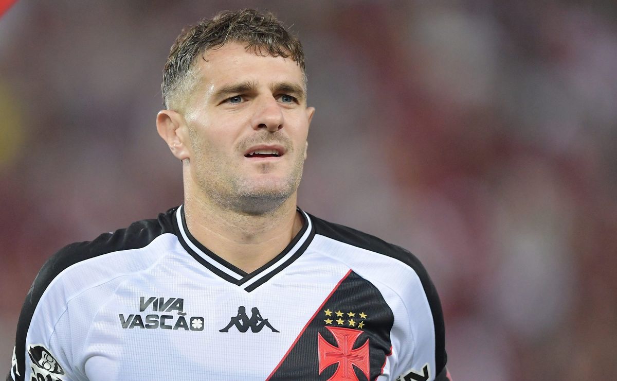 Vegetti atinge marca importante no Vasco e agora busca ultrapassar recorde de Cano