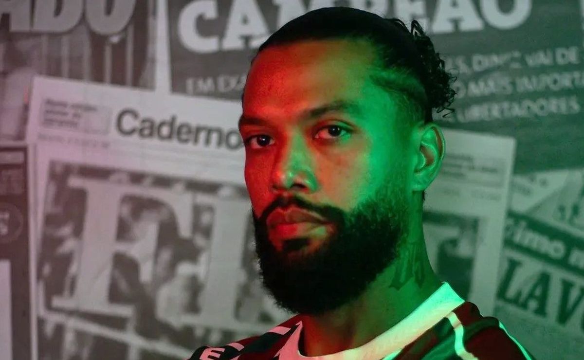 Anúncio oficial de Otávio, ex-Galo, pelo Fluminense divide opiniões da torcida tricolor