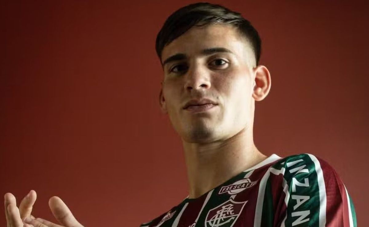 Lavega desembarca no Rio de Janeiro e manda recado para torcida do Fluminense: “Muitas esperanças”