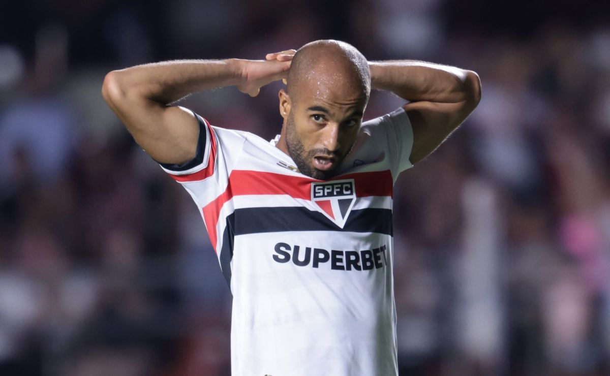 Lucas Moura aponta culpados em má fase do São Paulo e aborda pagamentos atrasados: “isso vamos…”