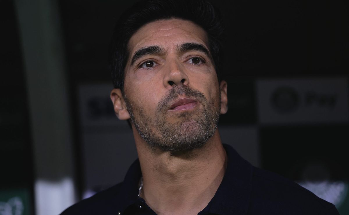 Abel Ferreira aborda divisão polêmica e pede atitude à Leila Pereira: “temos que se indignar”