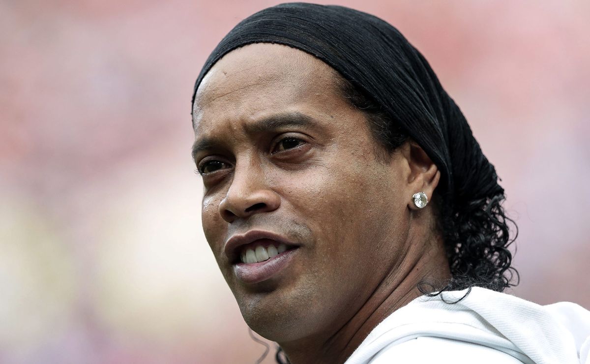 Sócio milionário de Ronaldinho Gaúcho manifesta interesse na SAF do Vasco e revela: “Seria um sonho”