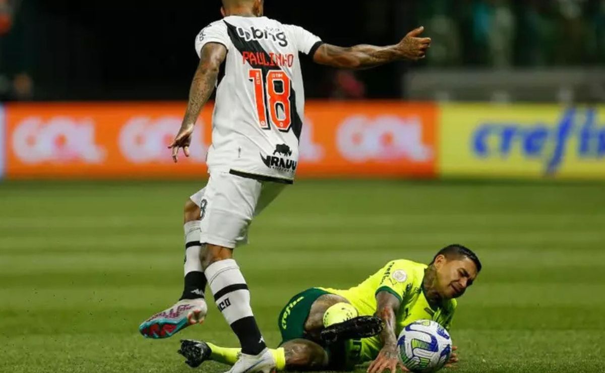 Empresa responsável pelo gramado do Allianz defende sintético e alfineta Dudu, ex-Palmeiras, em apresentação