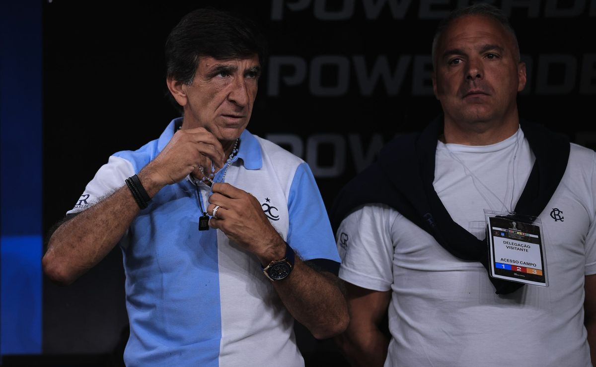 Técnico do Racing comenta sobre título após vitória contra o Botafogo: “Grupo sabe”