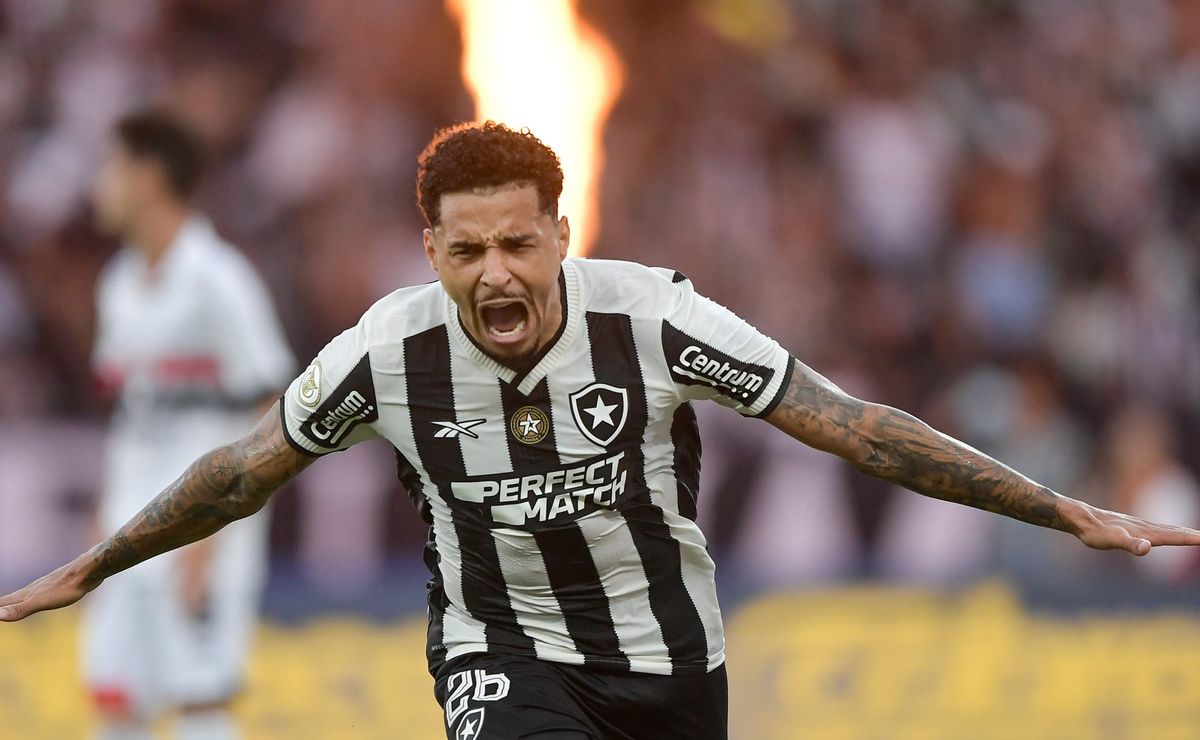 Botafogo deve enfrentar Vasco com time alternativo; confira a provável escalação