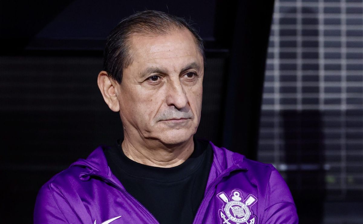 Ramón Díaz autoriza e Corinthians aceita negociar meio-campista ao Ceará com condições definidas