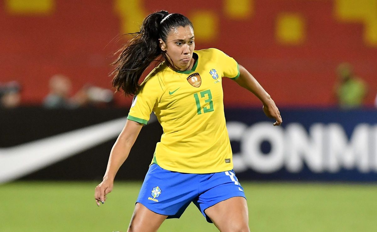 Lateral Antônia vê mais respeito pelo Brasil após prata nas Olimpíadas 2024