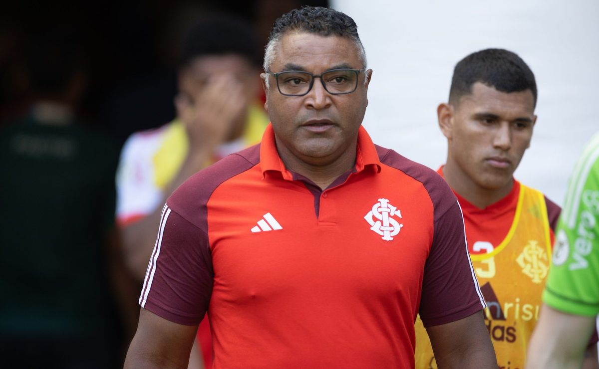 Roger Machado, técnico do Internacional projeta jogo de volta com o Caxias: “Não tem nada decidido”