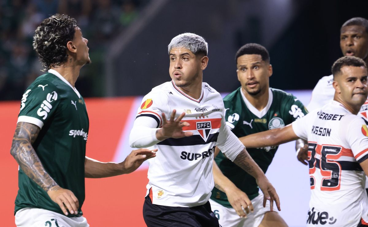 São Paulo tem conversas pela renovação de Alan Franco travadas e outros clubes mostram interesse