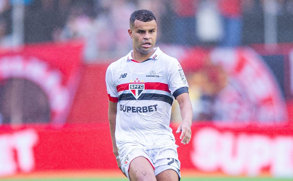 Alisson Pass Alisson do São Paulo lidera passes certos no Paulistão 2025
