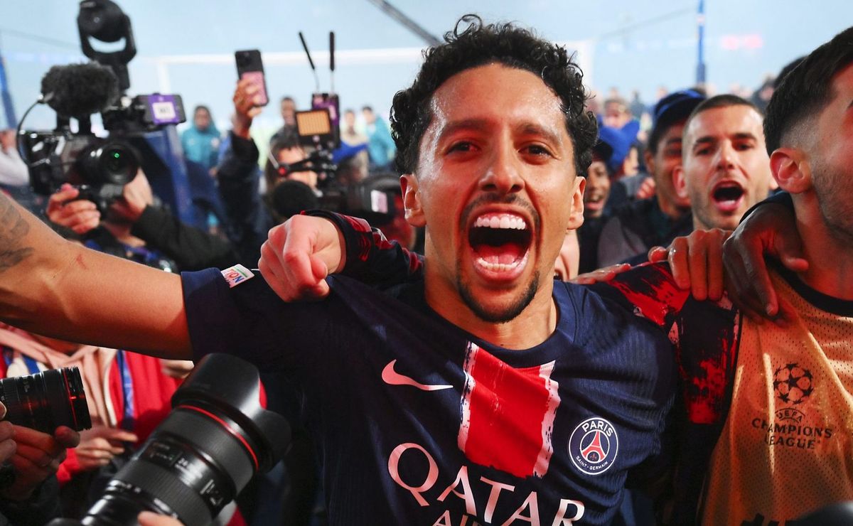 Marquinhos, ex-Corinthians, se tornou o maior campeão da história do Paris Saint-Germain e do futebol francês
