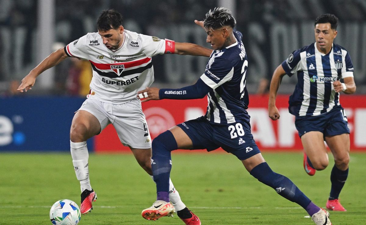 “1 a 0”; Inteligência Artificial revela palpite e crava placar para São Paulo x Talleres na Copa Libertadores