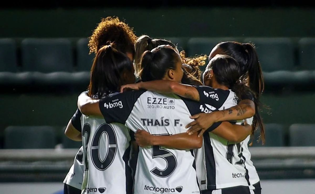 Corinthians elimina a Ferroviária nos pênaltis e avança à final da Libertadores