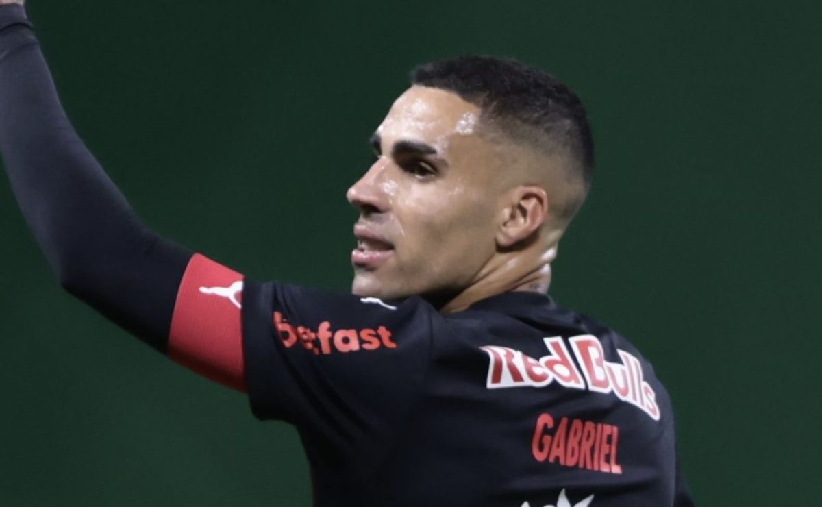Gabriel analisa virada em Palmeiras x Bragantino e revela real motivo da derrota para Abel: “Coisas dando certo”