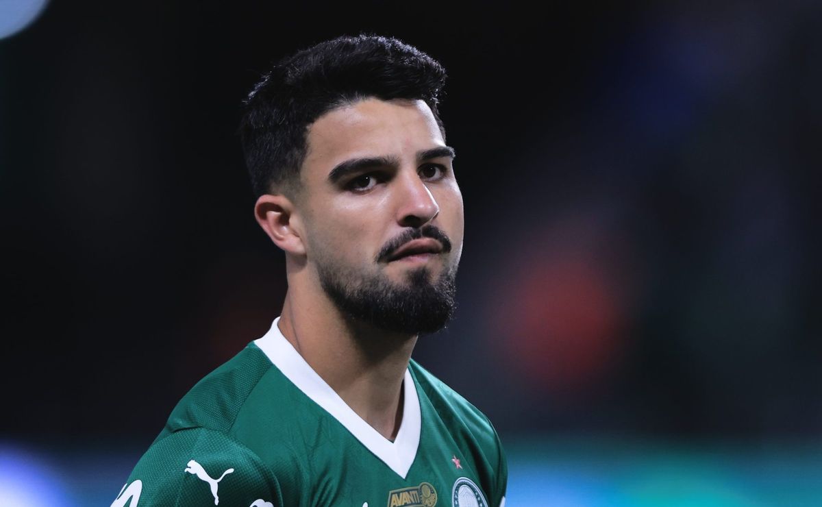Palmeiras afirma que saída de Flaco López ao Al-Rayyan é improvável após desejo do atacante