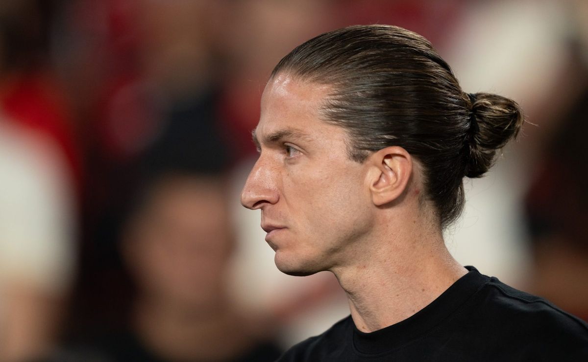 Filipe Luís guia Flamengo em vitória importante contra o Palmeiras pelo Brasileirão Betano