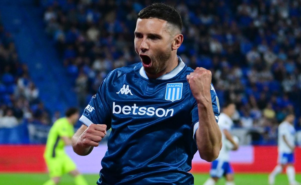 Racing deposita suas esperanças em Adrián “Maravilha” Martínez para vencer o Flamengo pela Copa Libertadores