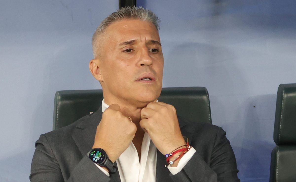 Hernán Crespo demonstra confiança em reviravolta do São Paulo após derrota: “Confio plenamente nos jogadores”