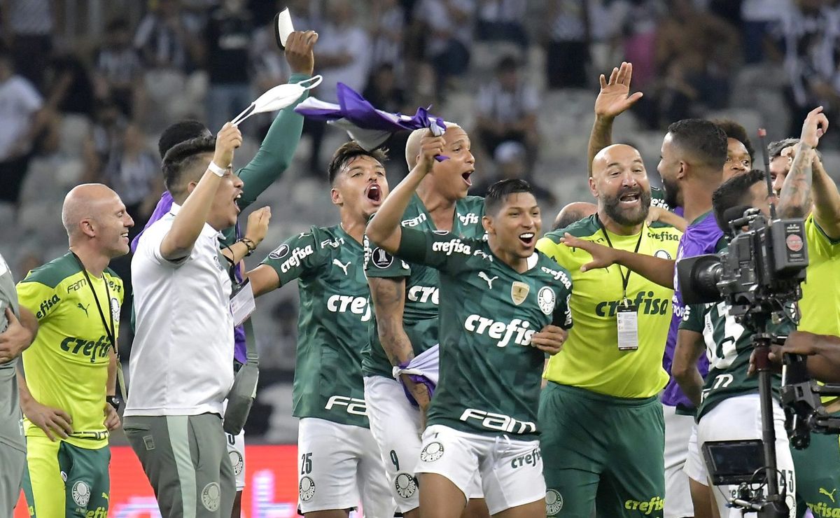 Palmeiras tem histórico positivo em semifinais da Copa Libertadores e busca nova classificação rumo à decisão