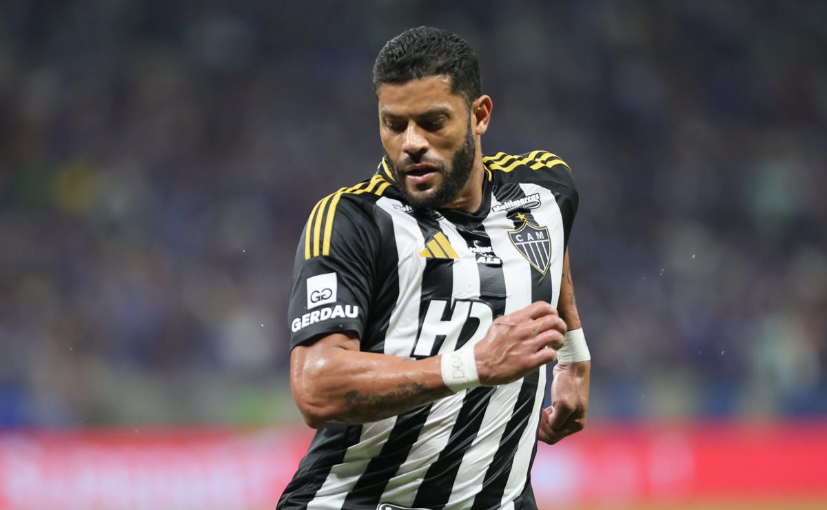 Hulk está a três gols de igualar temporada anterior pelo Atlético-MG, mesmo amargando a reserva