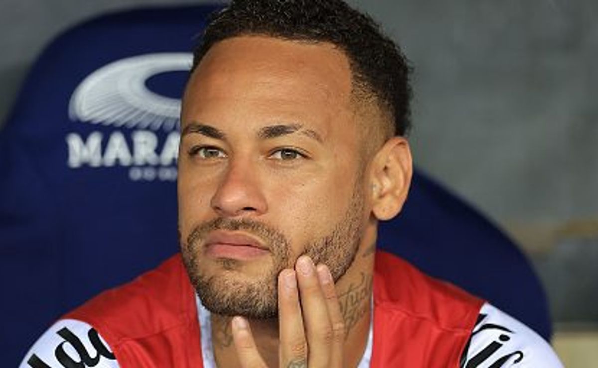Recuperação de Neymar avança, mas Santos freia e veta volta acelerada
