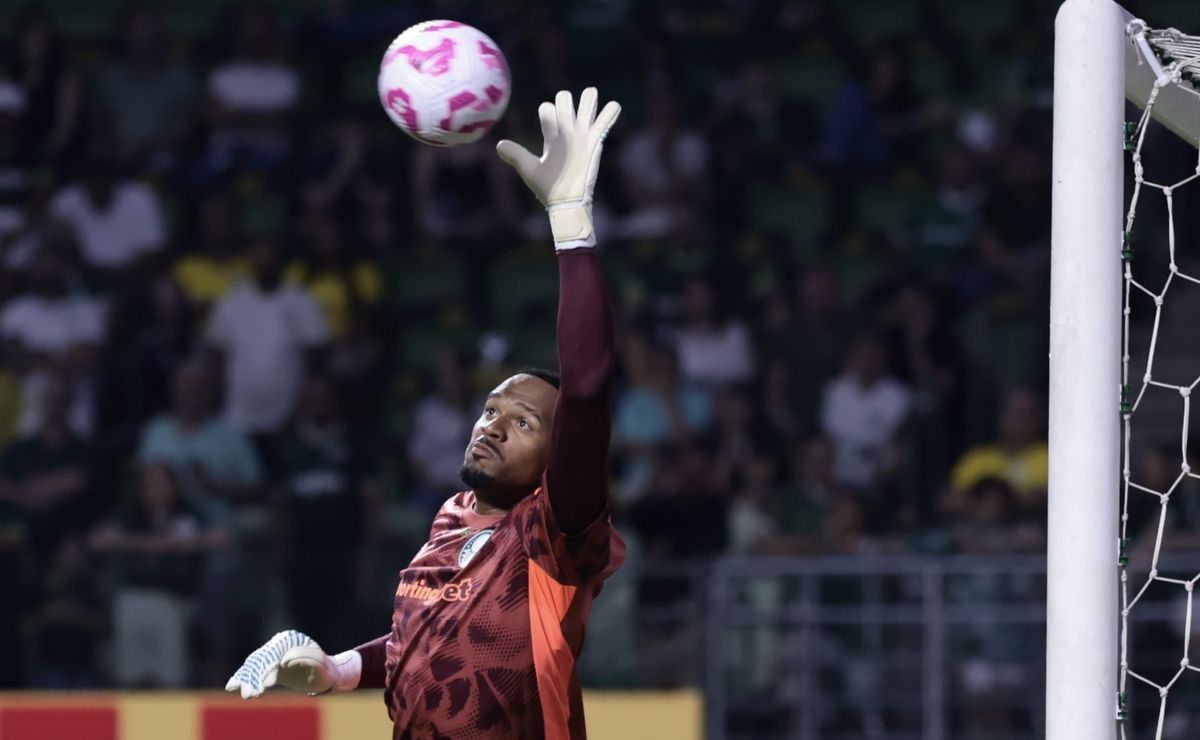 André Rizek elogia atuação de Carlos Miguel em Palmeiras x Cruzeiro: “Fez defesas importantes”