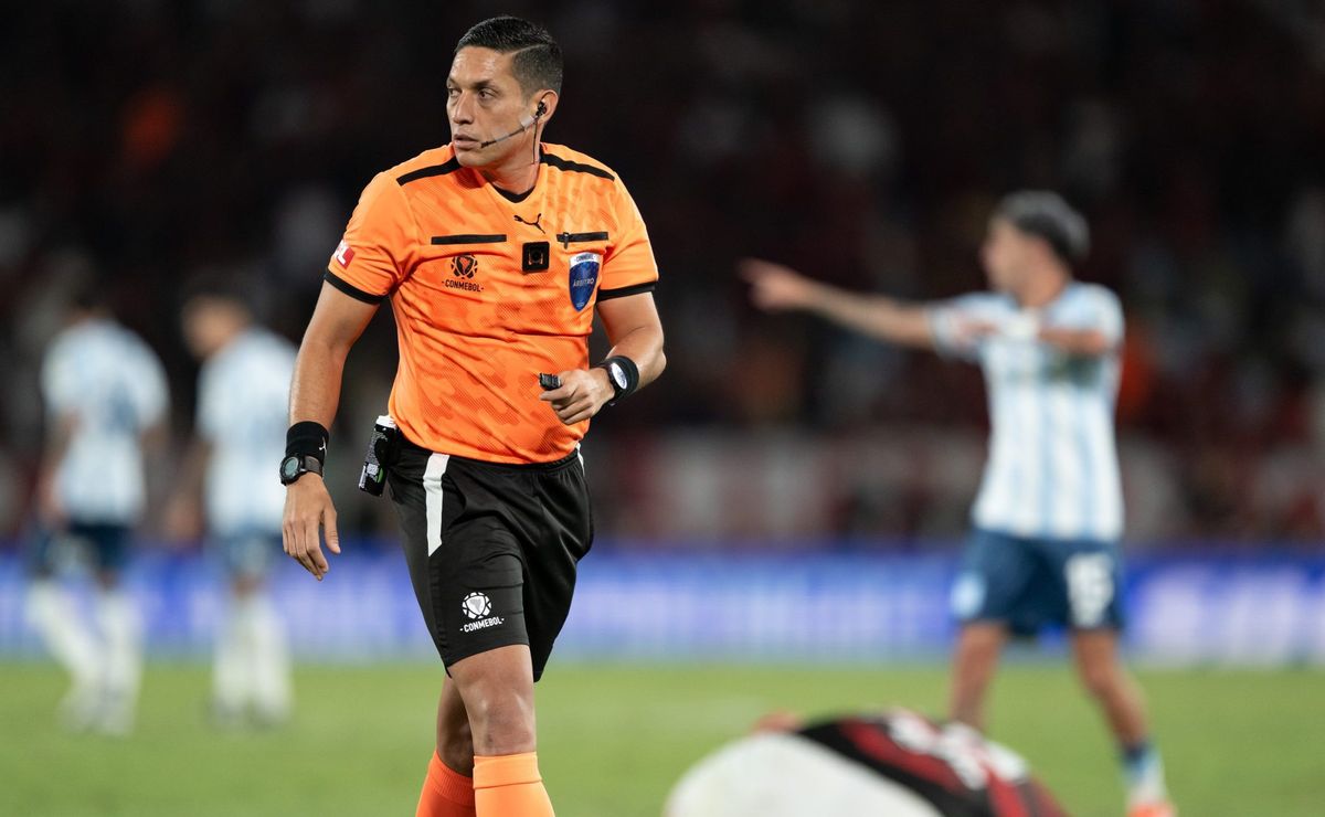 Polêmicas na Libertadores 2025: clubes brasileiros acumulam reclamações contra o VAR