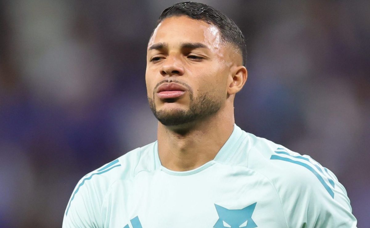 Cruzeiro constata série lesão em Wanderson e atacante deve ser afastado até o final da temporada