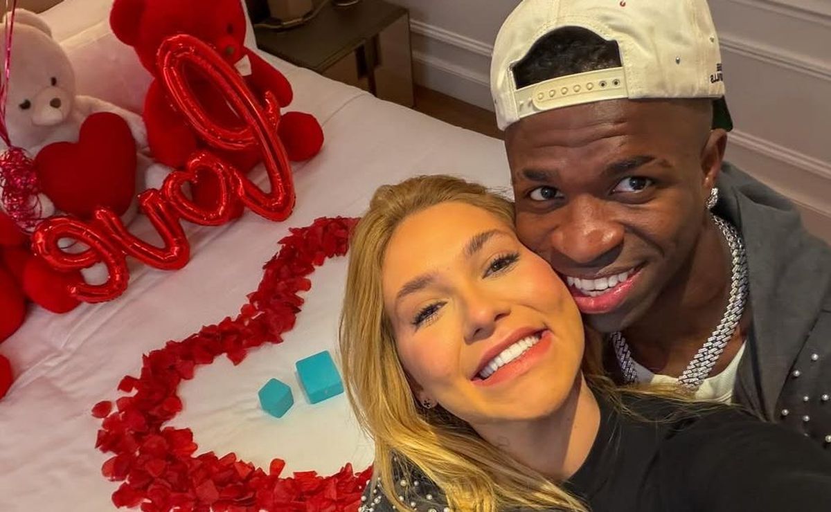 Vini Jr. assume namoro com Virginia e anúncio rende comentário inesperado de Neymar: “Menino tá amando”